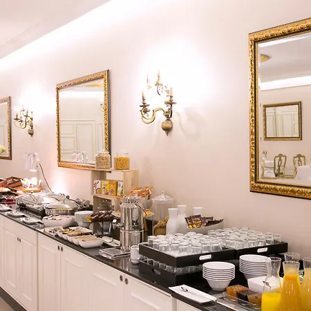 Eurostars De La Reconquista Hotel 5*