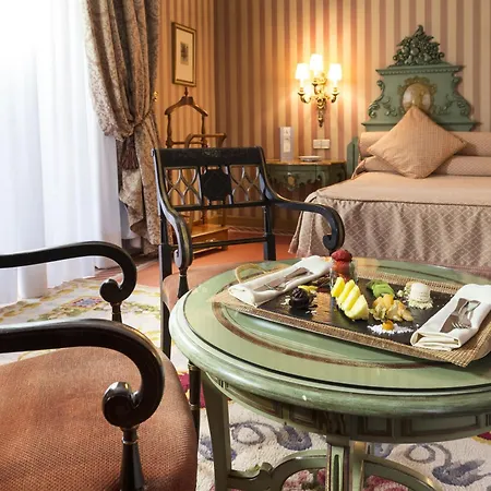 Eurostars De La Reconquista 5*