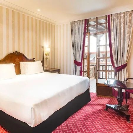 Eurostars De La Reconquista Hotel