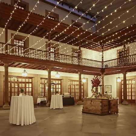 Hotel Eurostars De La Reconquista 5*