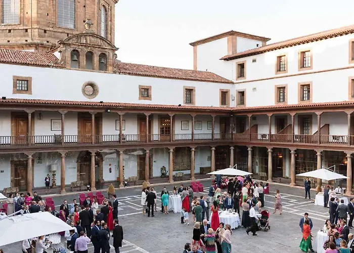 فندق Eurostars De La Reconquista 5*