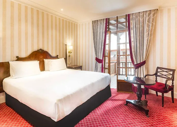 Eurostars De La Reconquista فندق