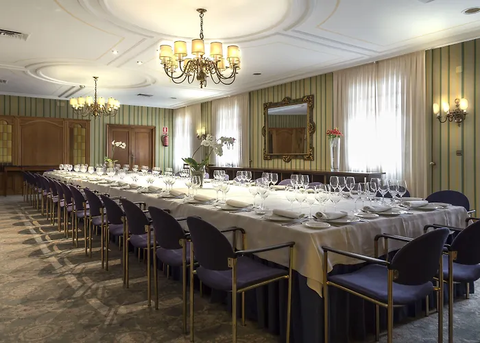 Hotell Eurostars De La Reconquista